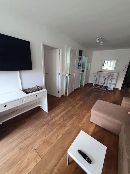 Apartamento En El Centro De Puerto Pollensa L Apartment Luaran gambar